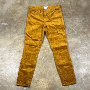 L’AGENCE Women's Golden Skinny Velvet Pants
Size: 26